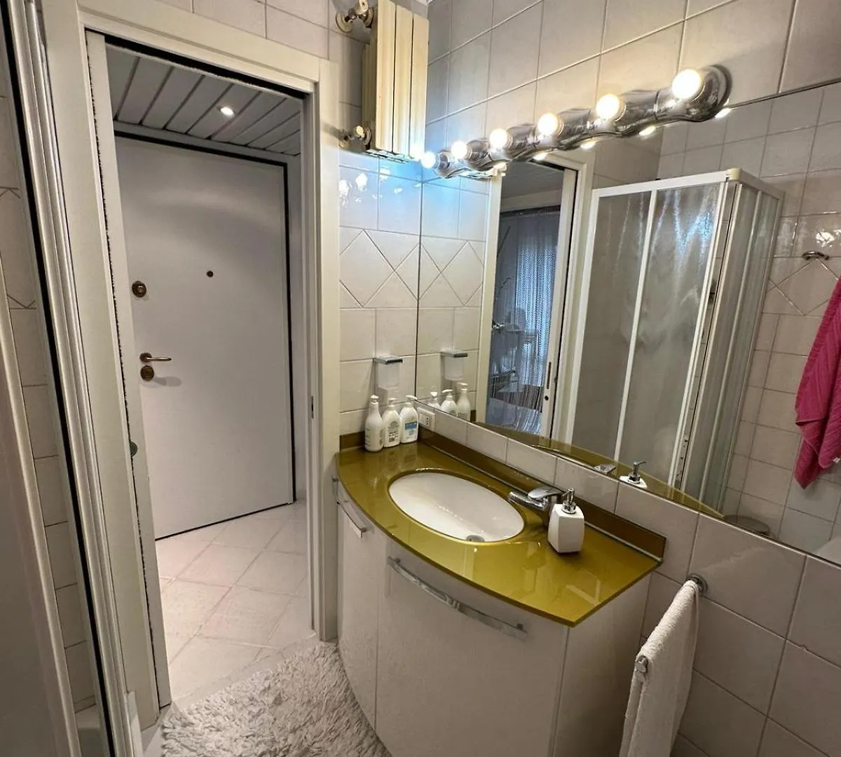 Apartment Condominio Imperiale Sanremo Italy